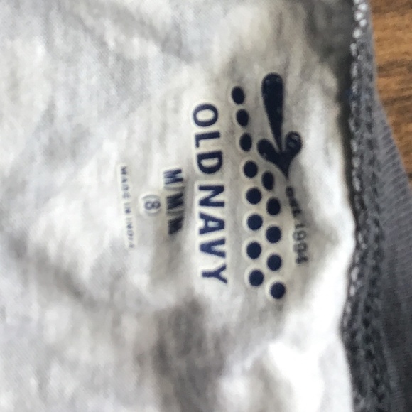 Old navy girls grey and white long sleeve size 8 - Picture 3 of 3